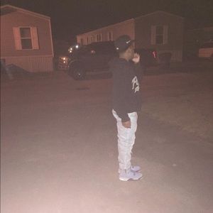 Meet your Posher, Adrian